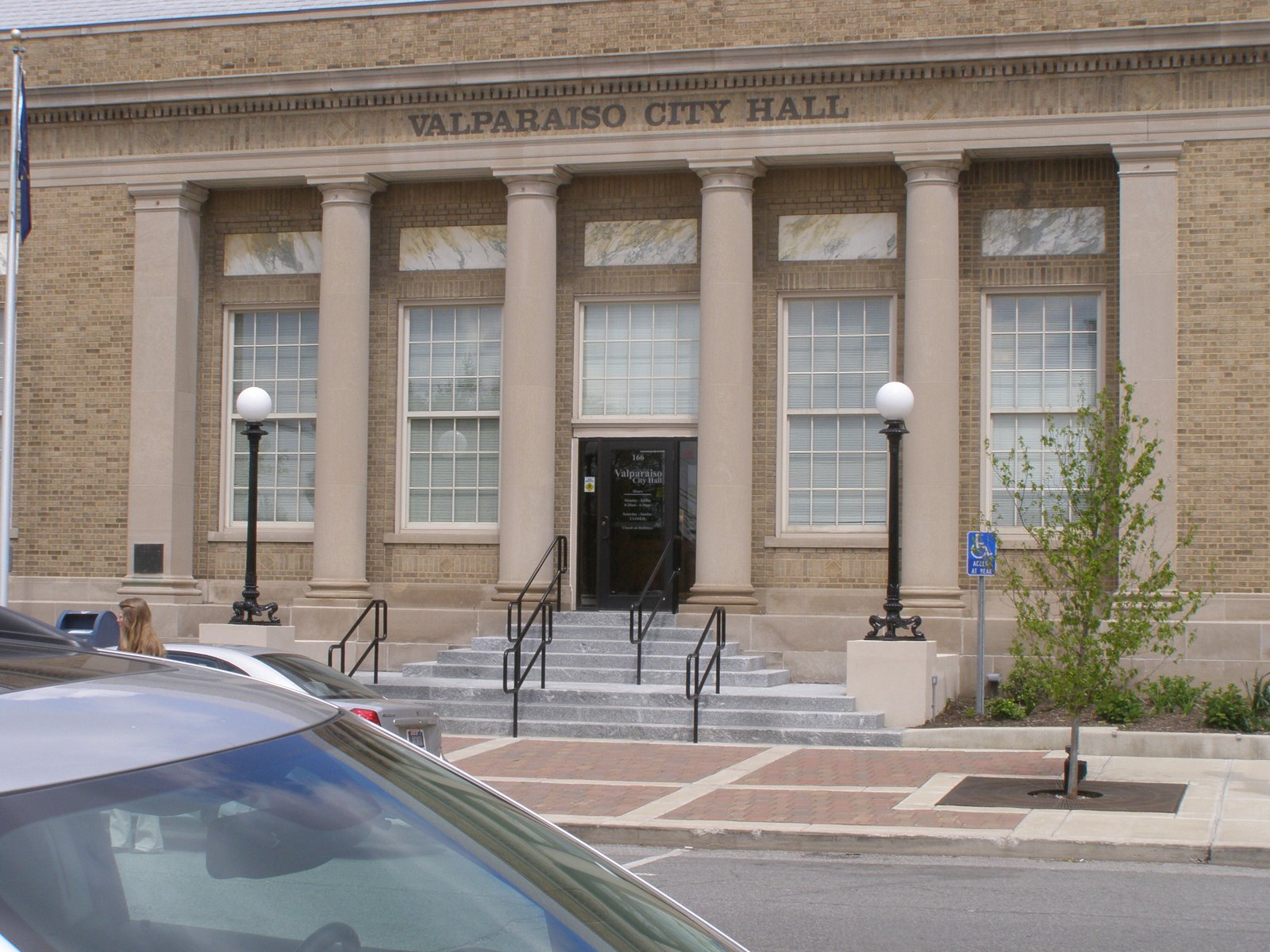The Lincolnway facade of Valparaiso City Hall.